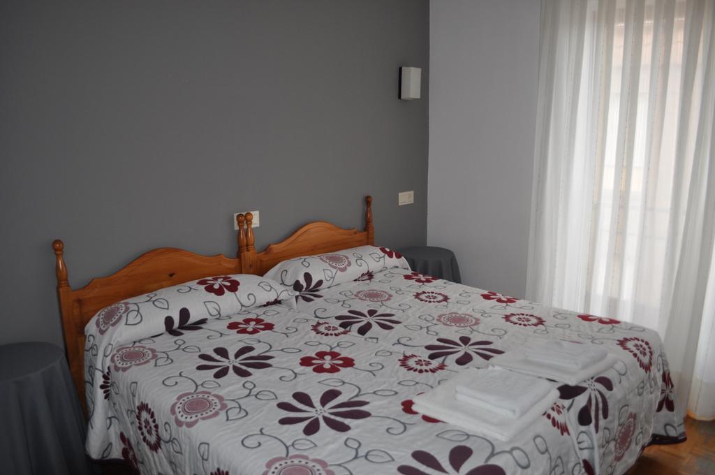 Hostal La Tablada Navaleno Rum bild